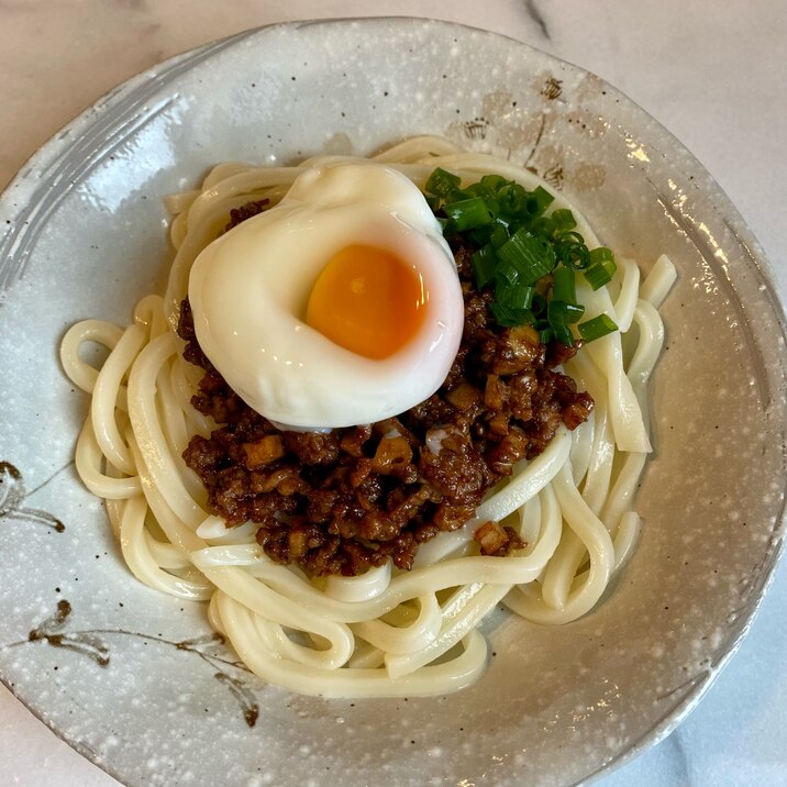 主夫がつくる豚ひき肉とレンコンの炸醤麺風